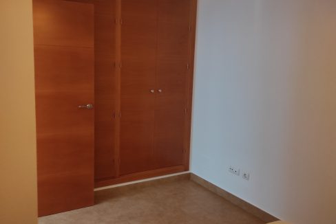 1651136204381
