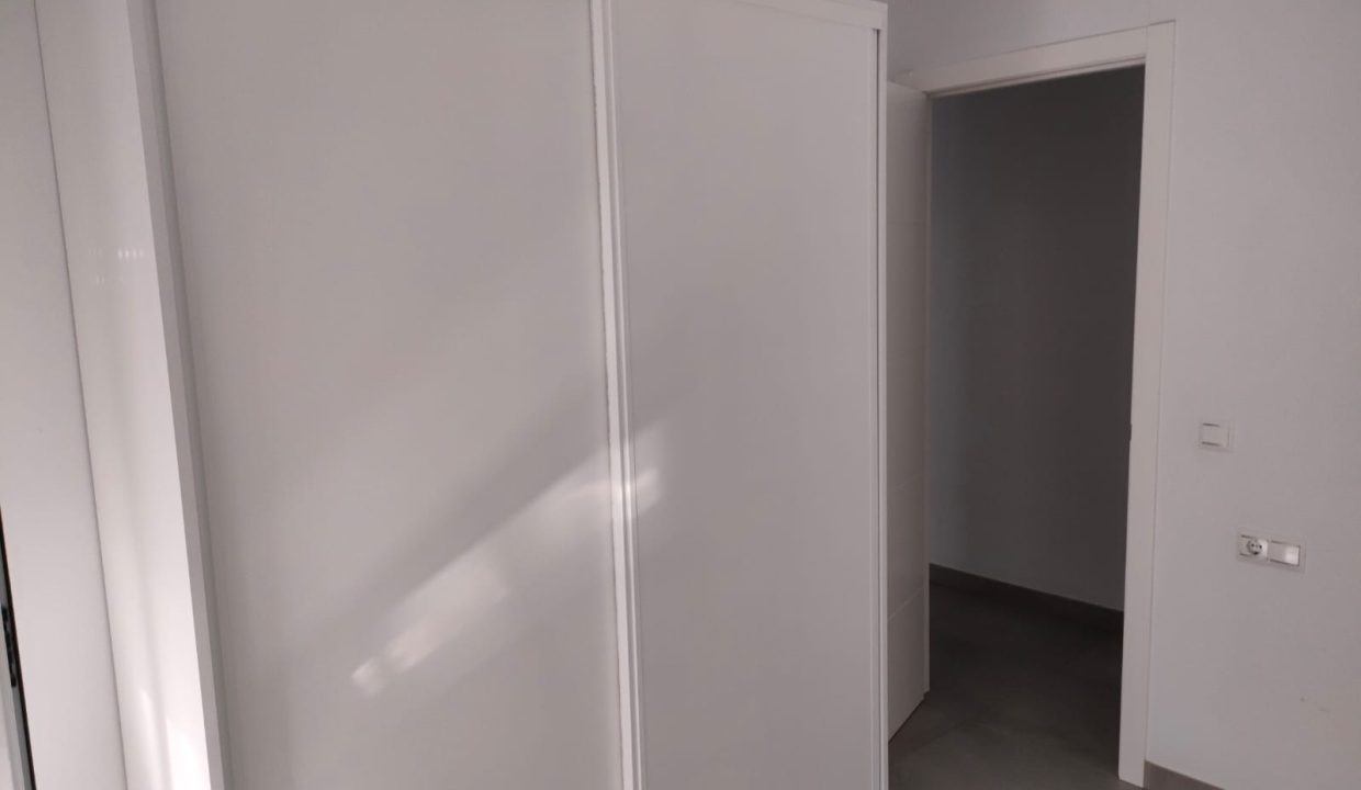 14F541DE-C132-4D59-B5D9-E2C81DCCCF6B