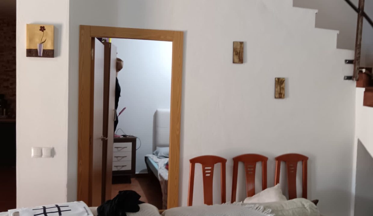 bdf0a414-616b-4275-bab8-a8ac2757154a